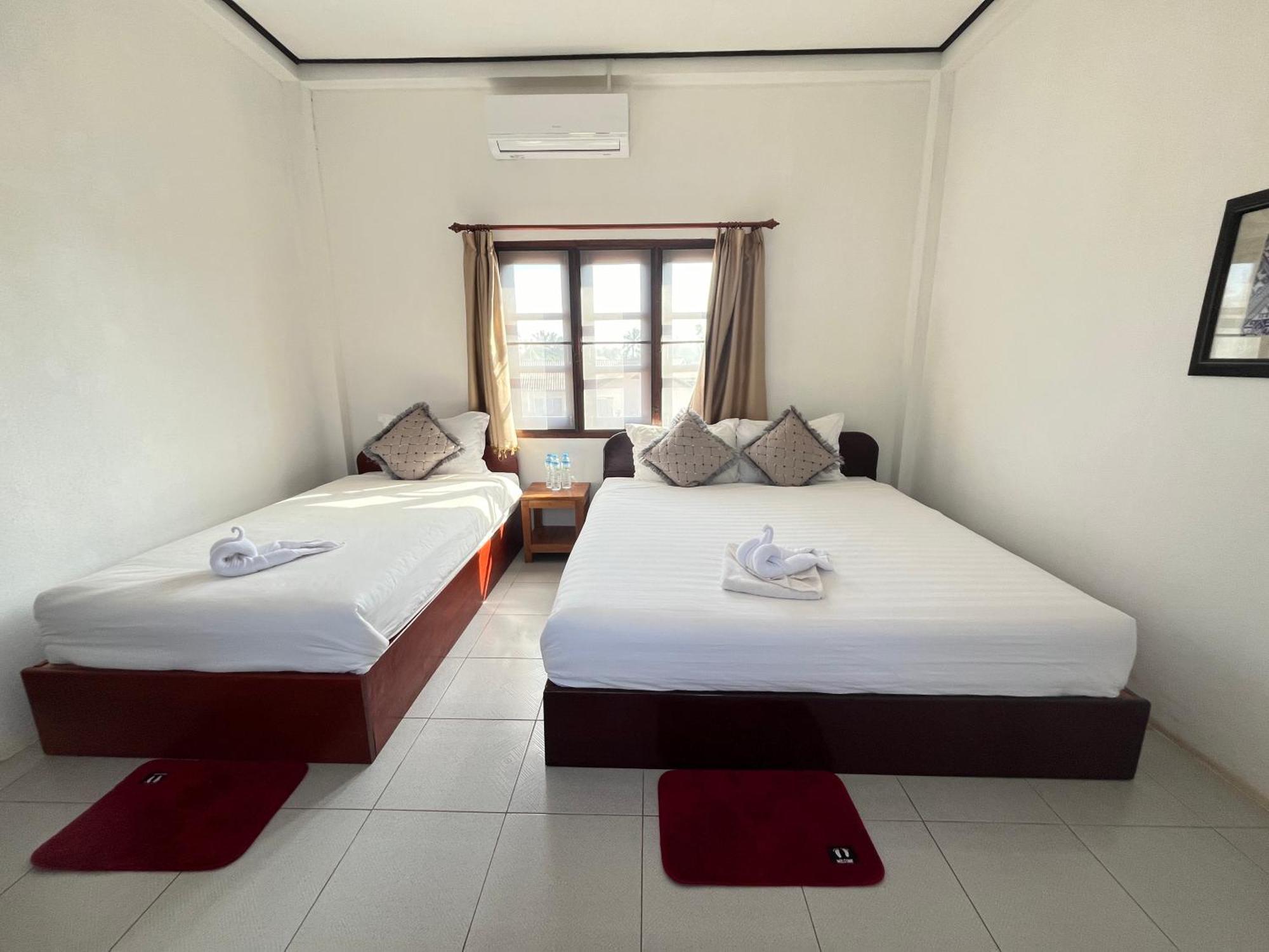 Sanhak Guesthouse 1 Ban Nahin-Nai Exterior photo